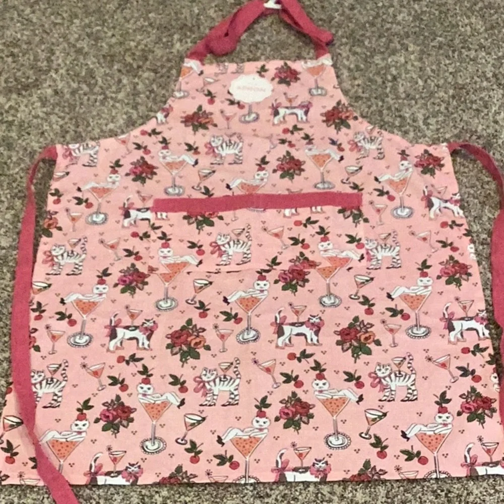 Kitchen Apron with Cats & Cocktails motif